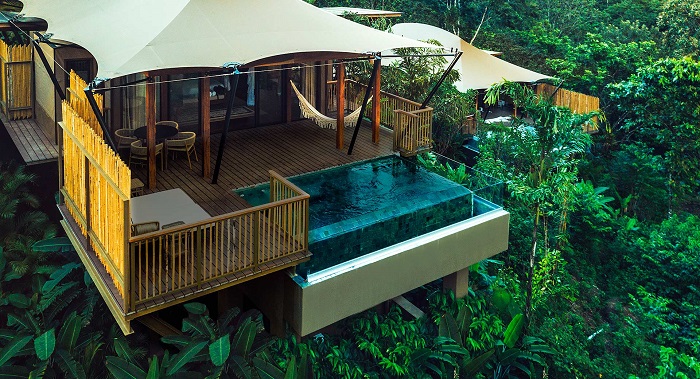 nayara tented camp in Costa Rica un resort con chalet di lusso in un luogo privilegiato per esplorare il parco del Vulcano Arenal