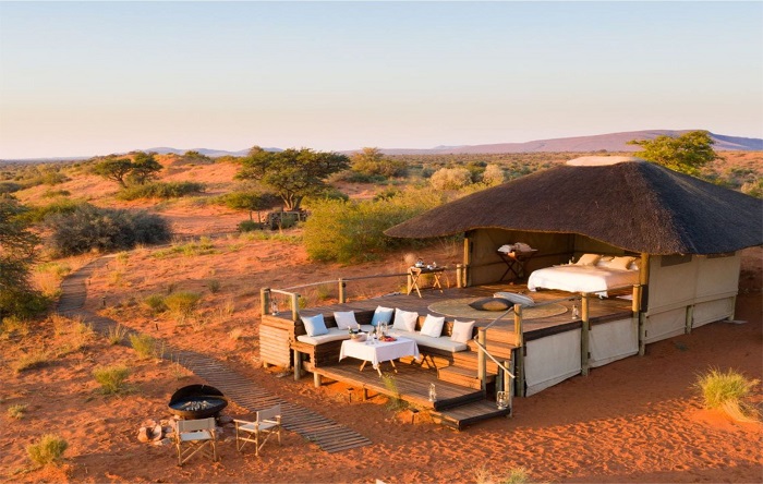 Twsalu Sudafrica Kalahari Riserva tour e pernottamento in lussuose abitazioni africane nella savana