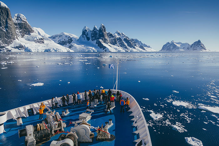 Viaggi al Polo Sud crociere e operatori turistici, foto di David Merron