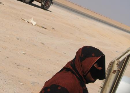 Oman foto Donna con Maschera del tour in Oman vacanza unica e speciale tra mare e deserto