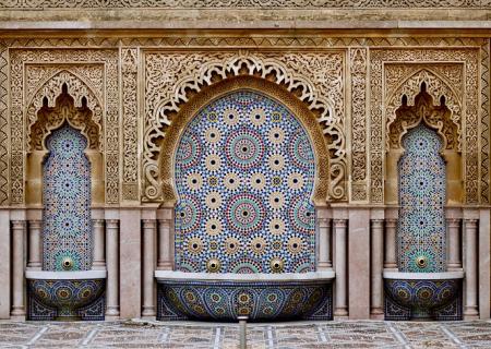 tour organizzato in marocco con guida per visitare l'architettura araba di rabat